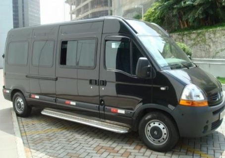 Ônibus de turismo moderno